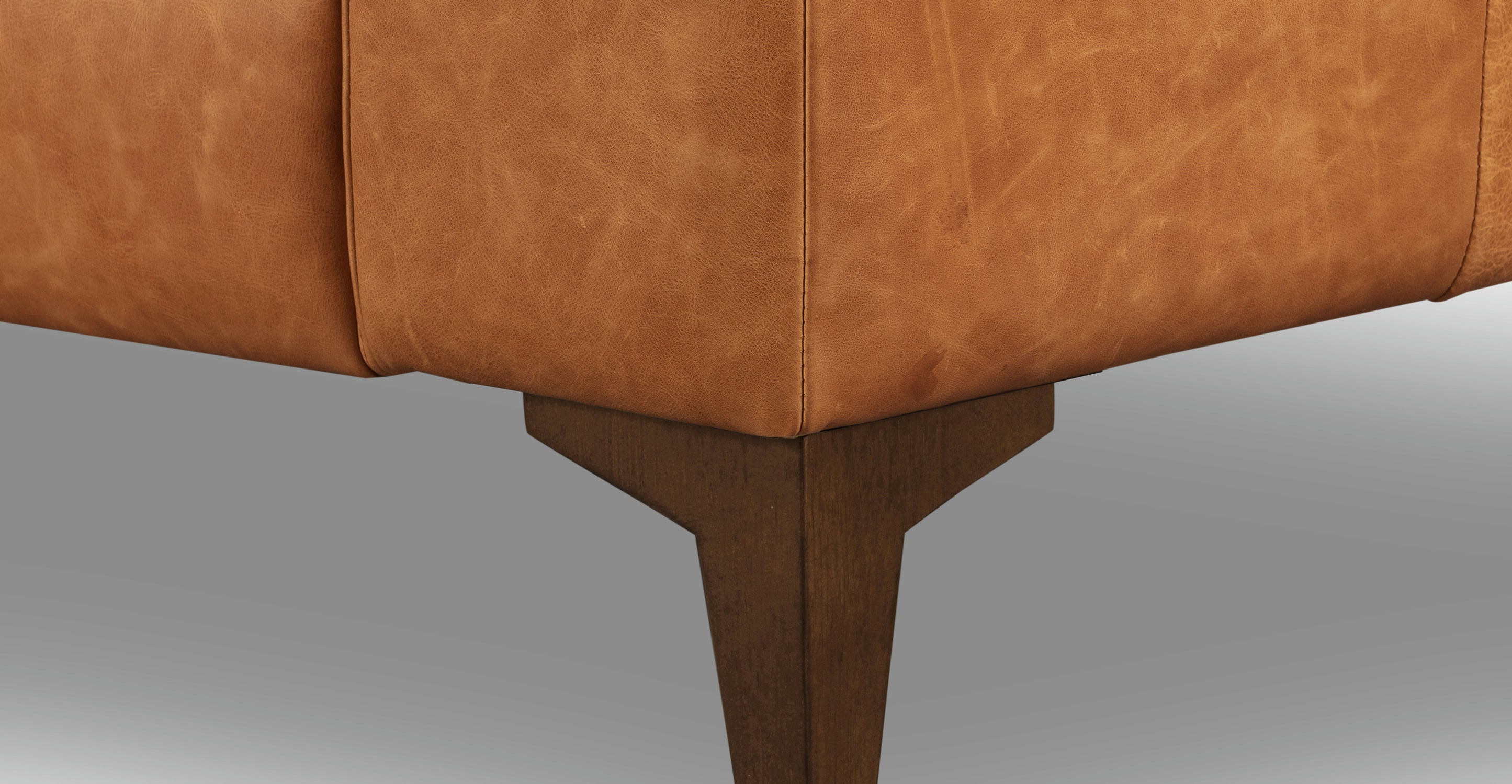 Calle 75 Apartment Sofa