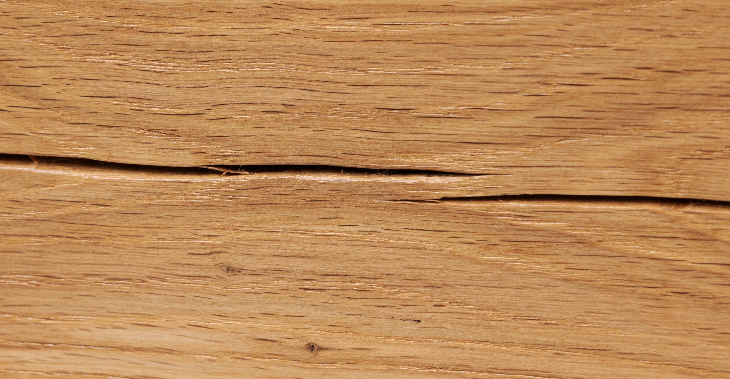 Tavi 86.5 Solid Oak Dining Table