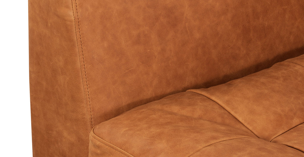 Calle 75 Apartment Sofa