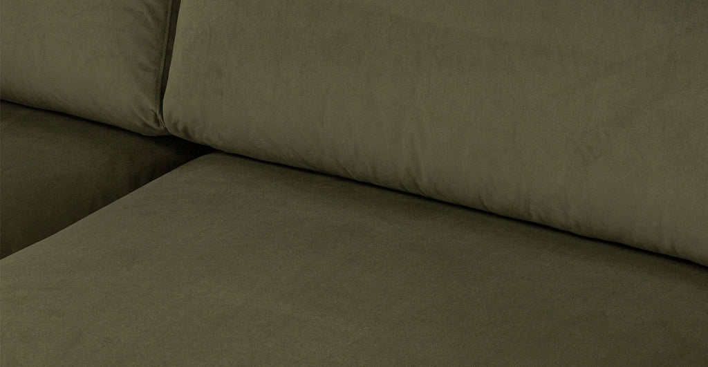 Malaga Velvet Right-Facing Sectional Sofa