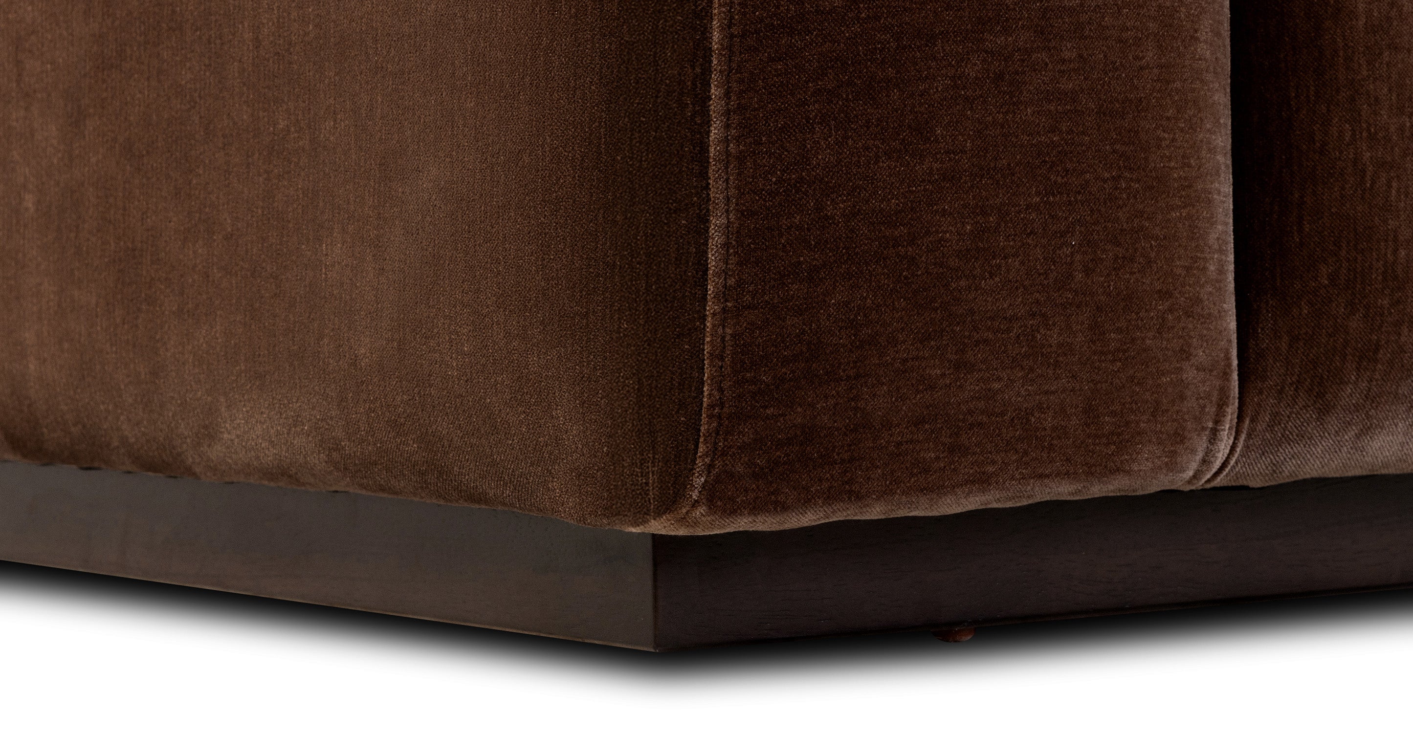 Malaga Right-Facing Sectional Sofa