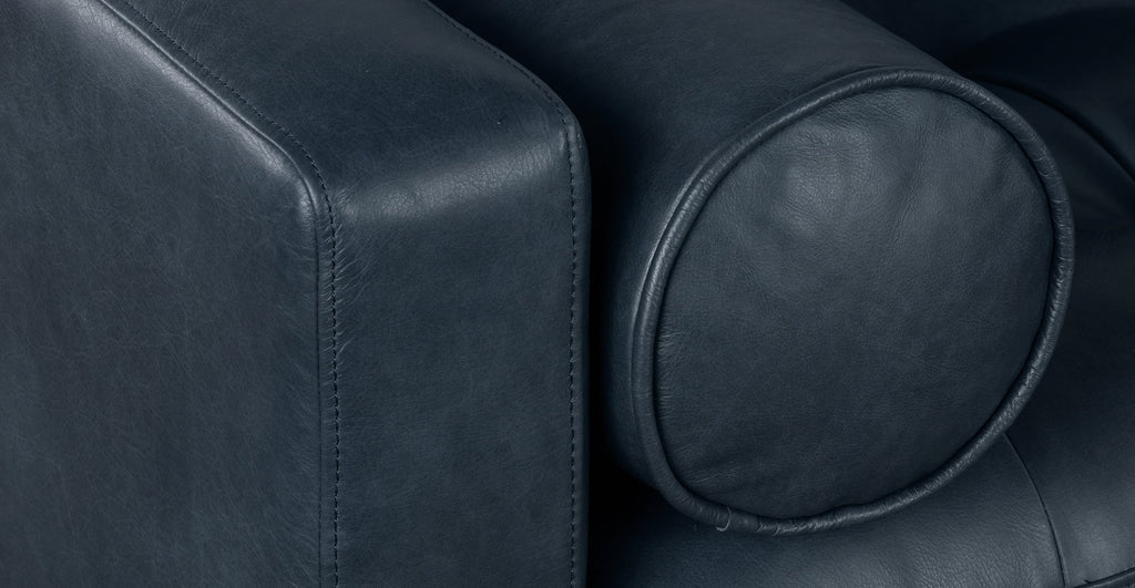 Napa Right-Facing Sectional Sofa