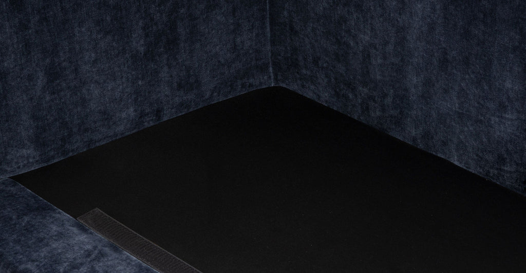 Marcel Right-Facing Corner Sectional