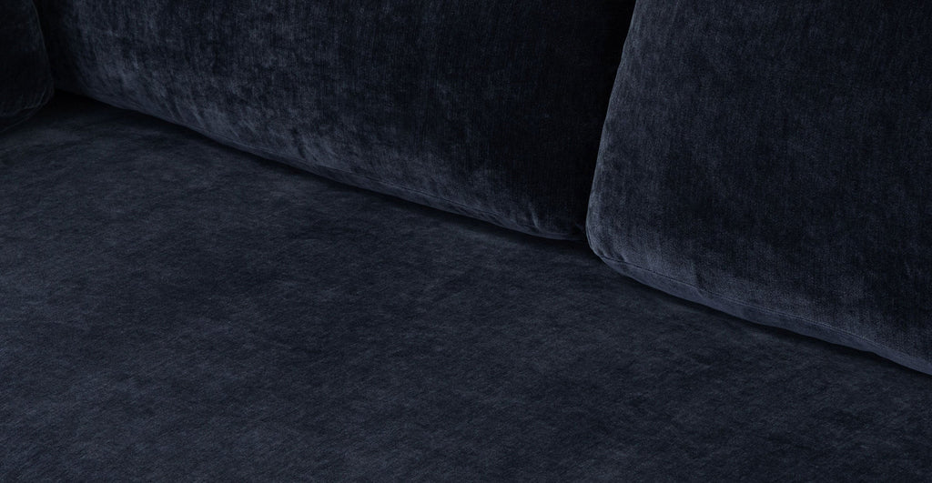 Marcel Right-Facing Corner Sectional