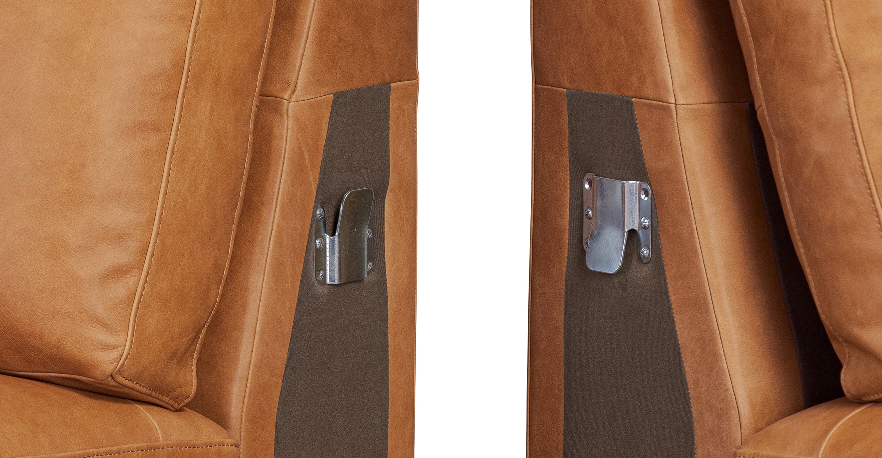 Harper 113.5 Right-facing Pull-Out Sleeper Sectional