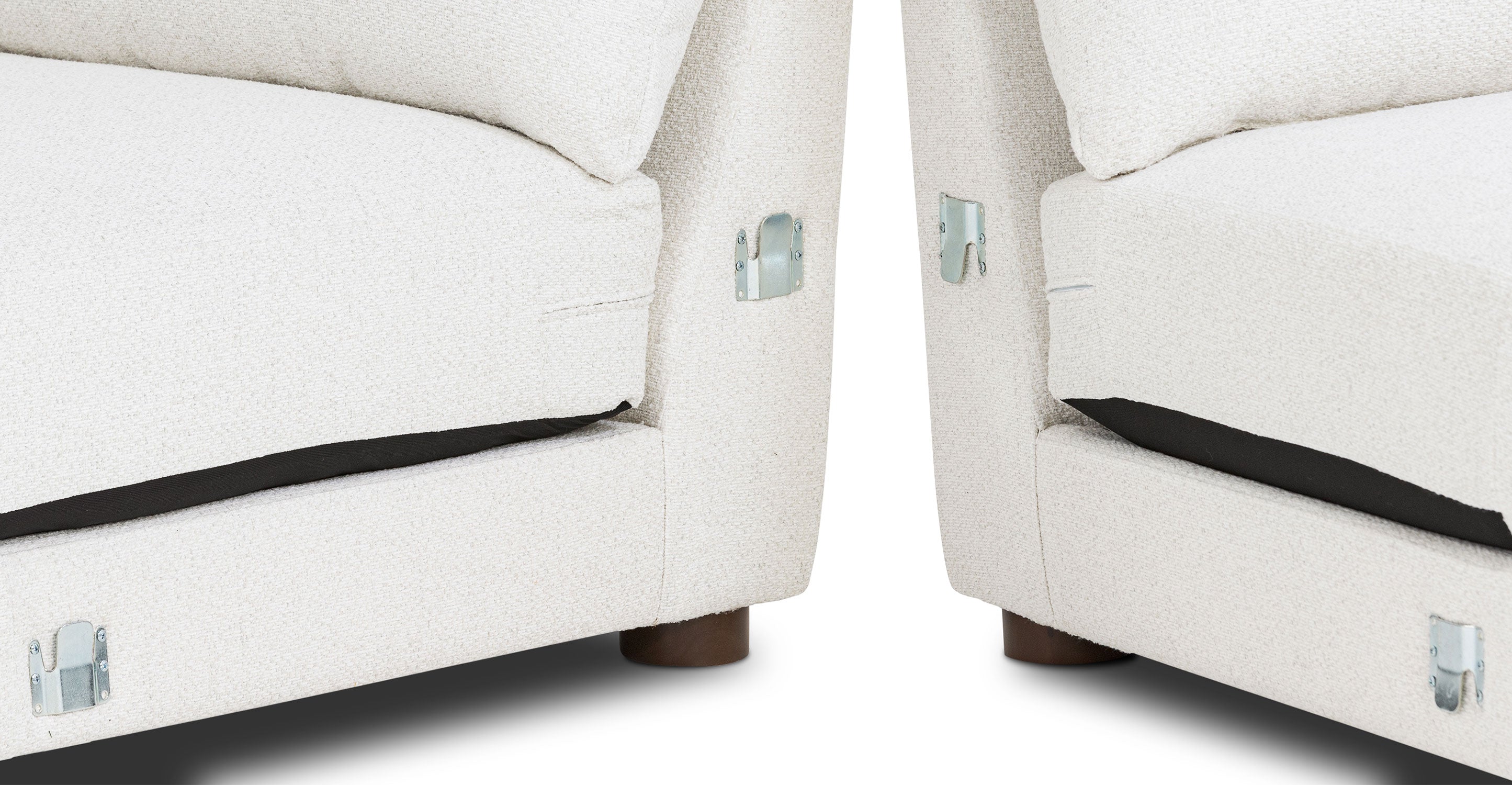 Pertuis 122 Left-Facing Bumper Sectional Sofa