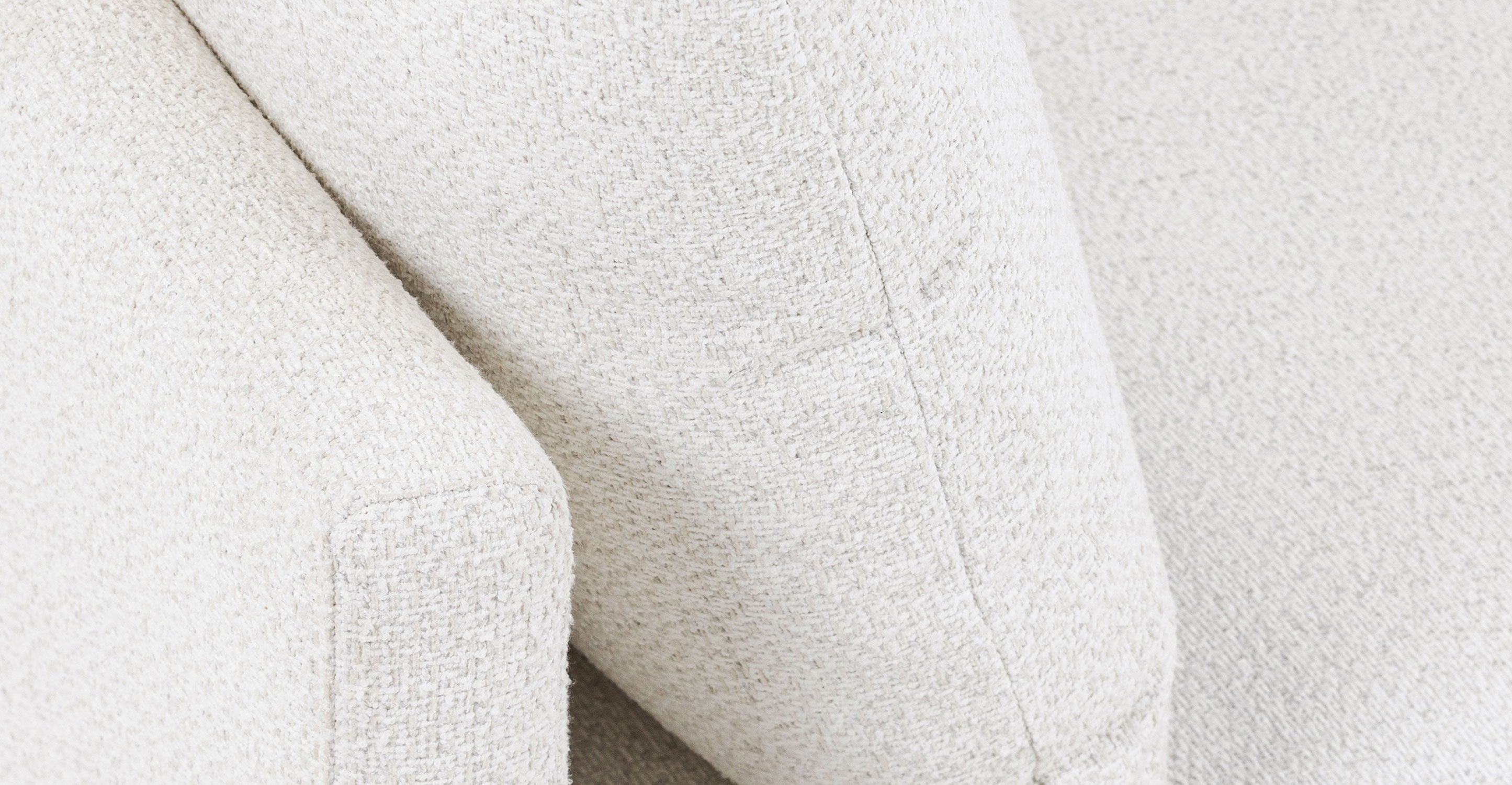 Pertuis 122 Left-Facing Bumper Sectional Sofa