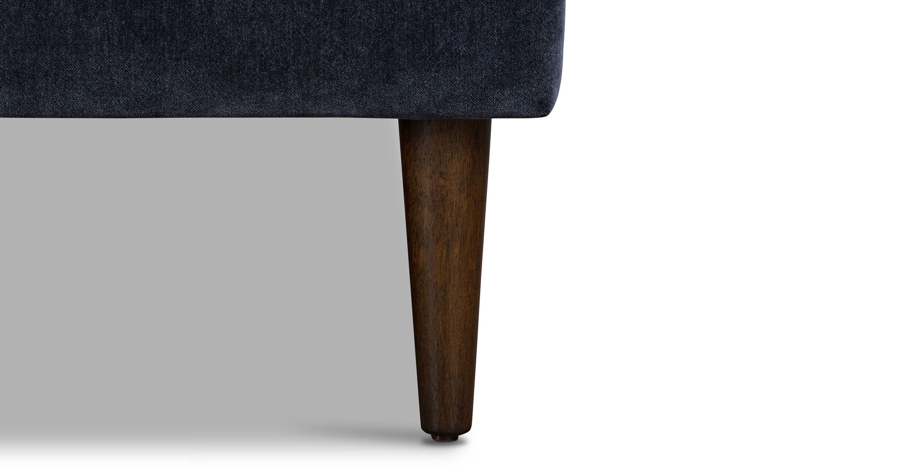 Lucerne Left-Facing Sectional with Extra-Wide Chaise