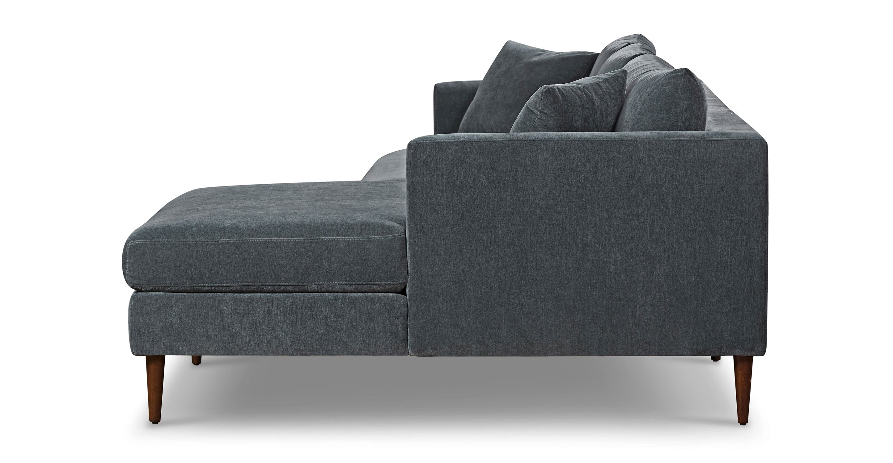 Lucerne Right-Facing Sectional with Extra-Wide Chaise