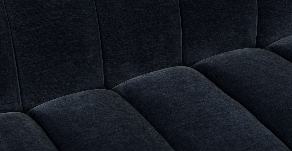 Pomona 125 Right-Facing Bumper Sectional