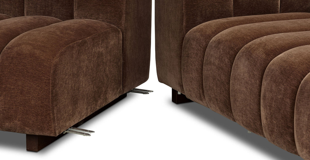 Pomona 125 Right-Facing Bumper Sectional