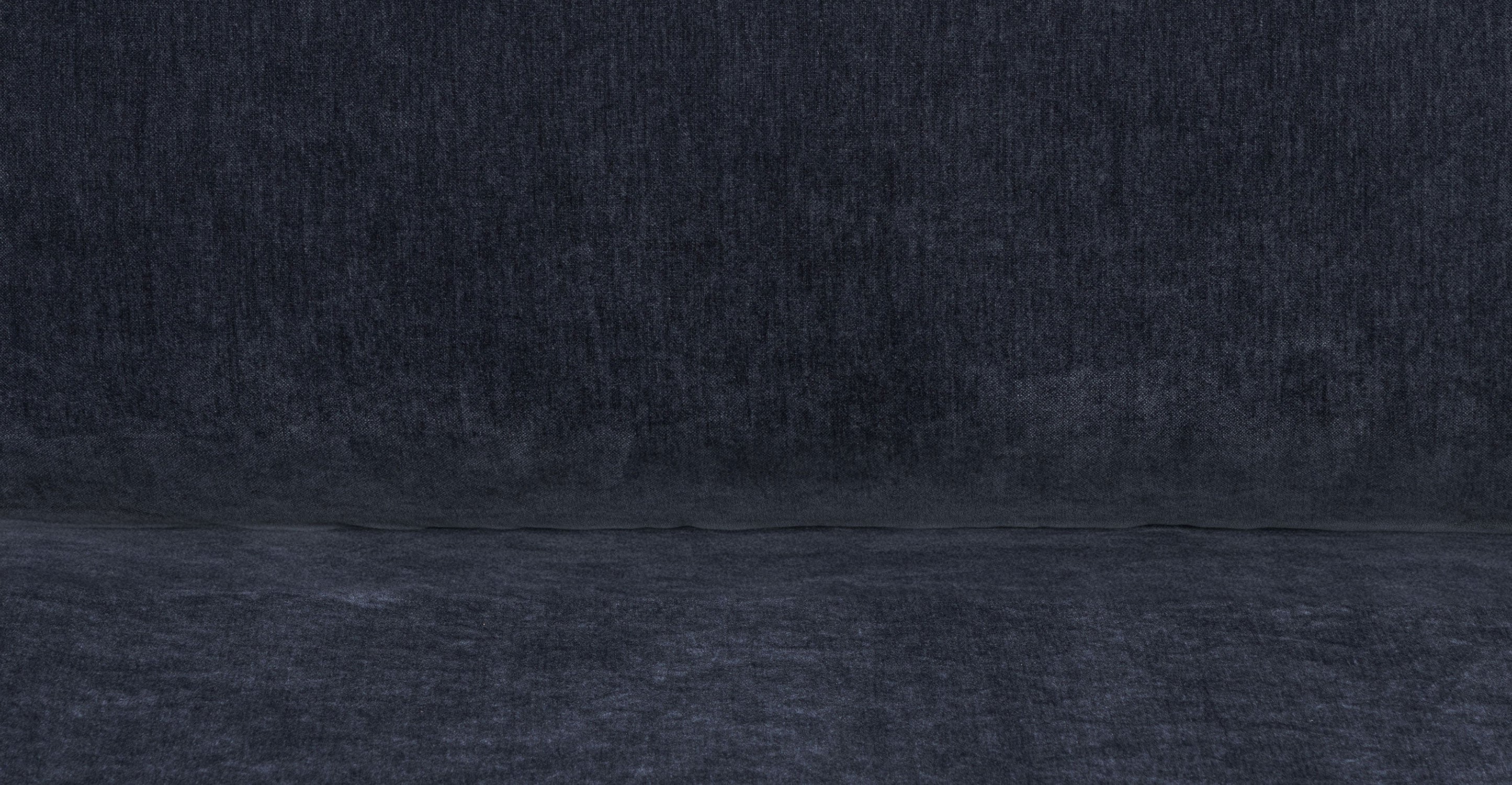 Nervan 105.5 Reversible Chaise Sectional