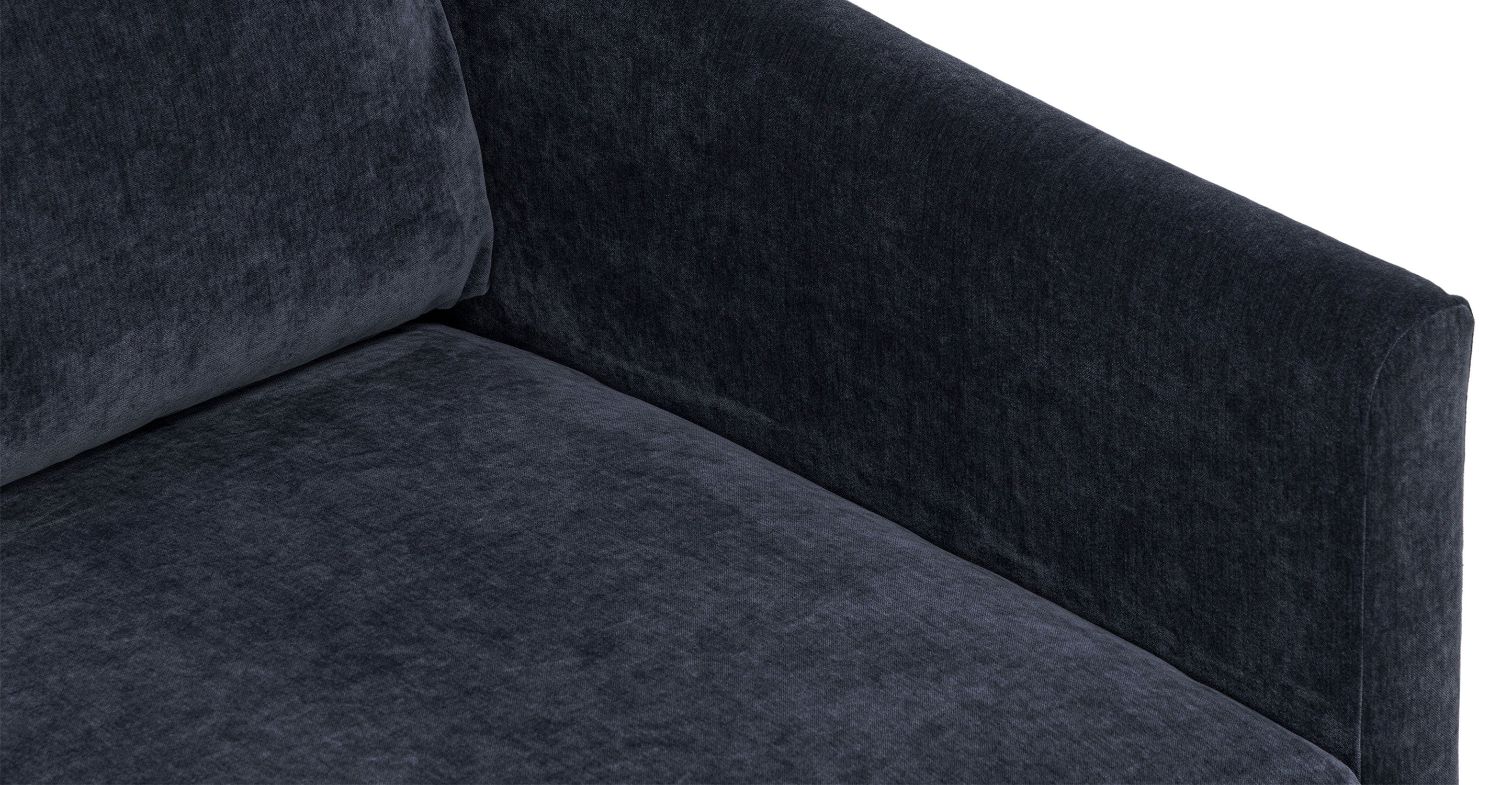 Nervan 105.5 Reversible Chaise Sectional