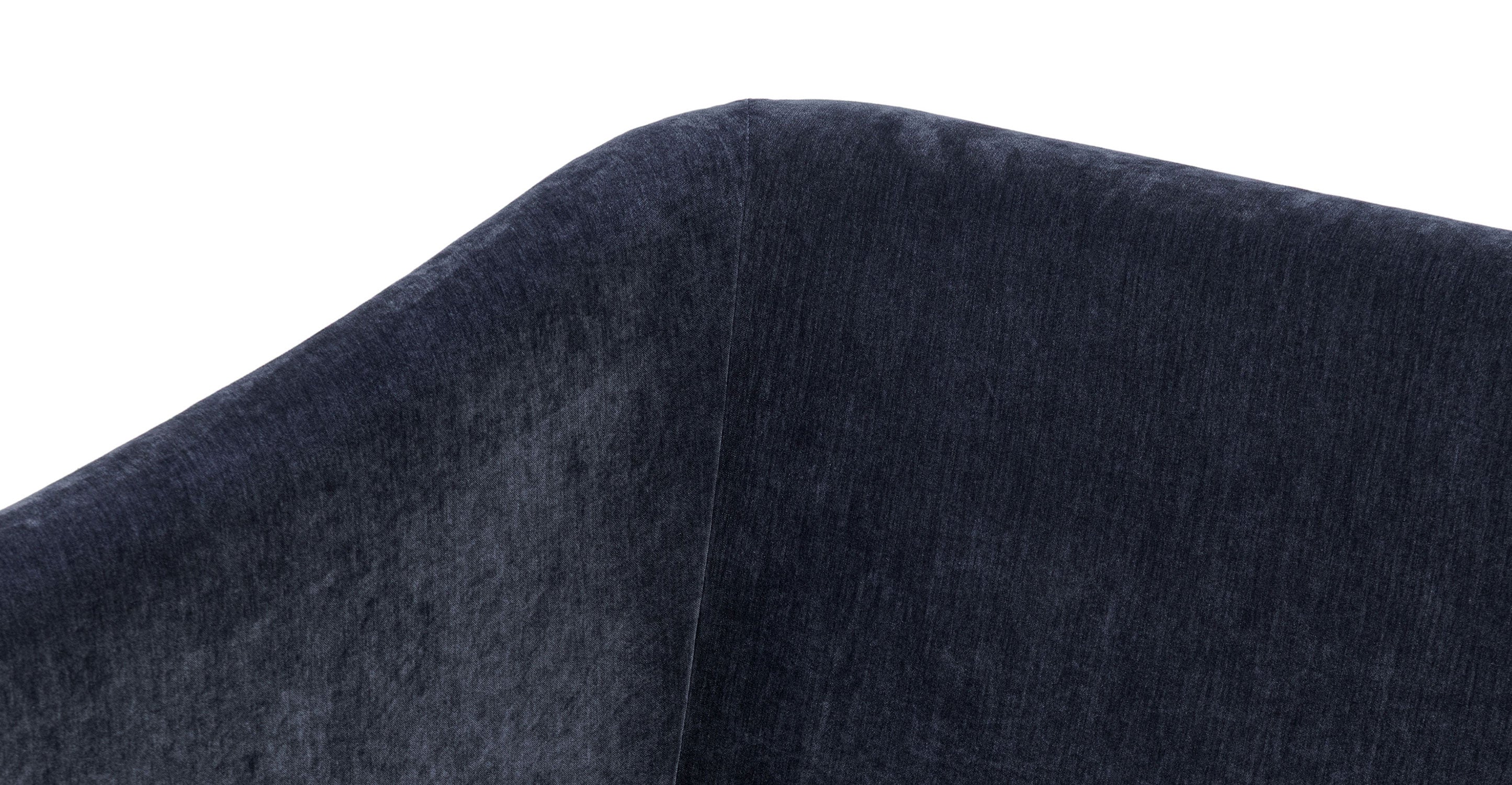 Nervan 105.5 Reversible Chaise Sectional