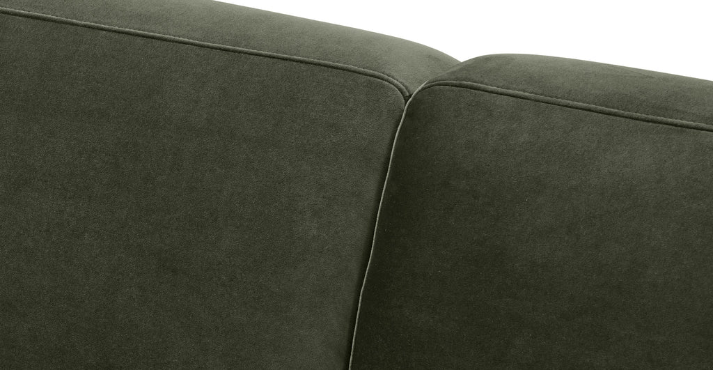 Mineta Left-Facing Sectional