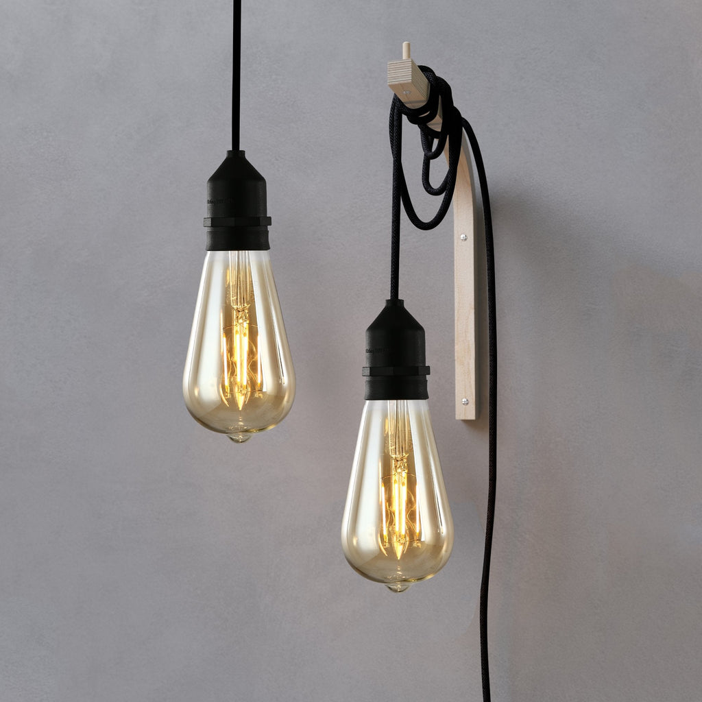 Holland ST21 Amber LED Vintage Filament Light Bulb