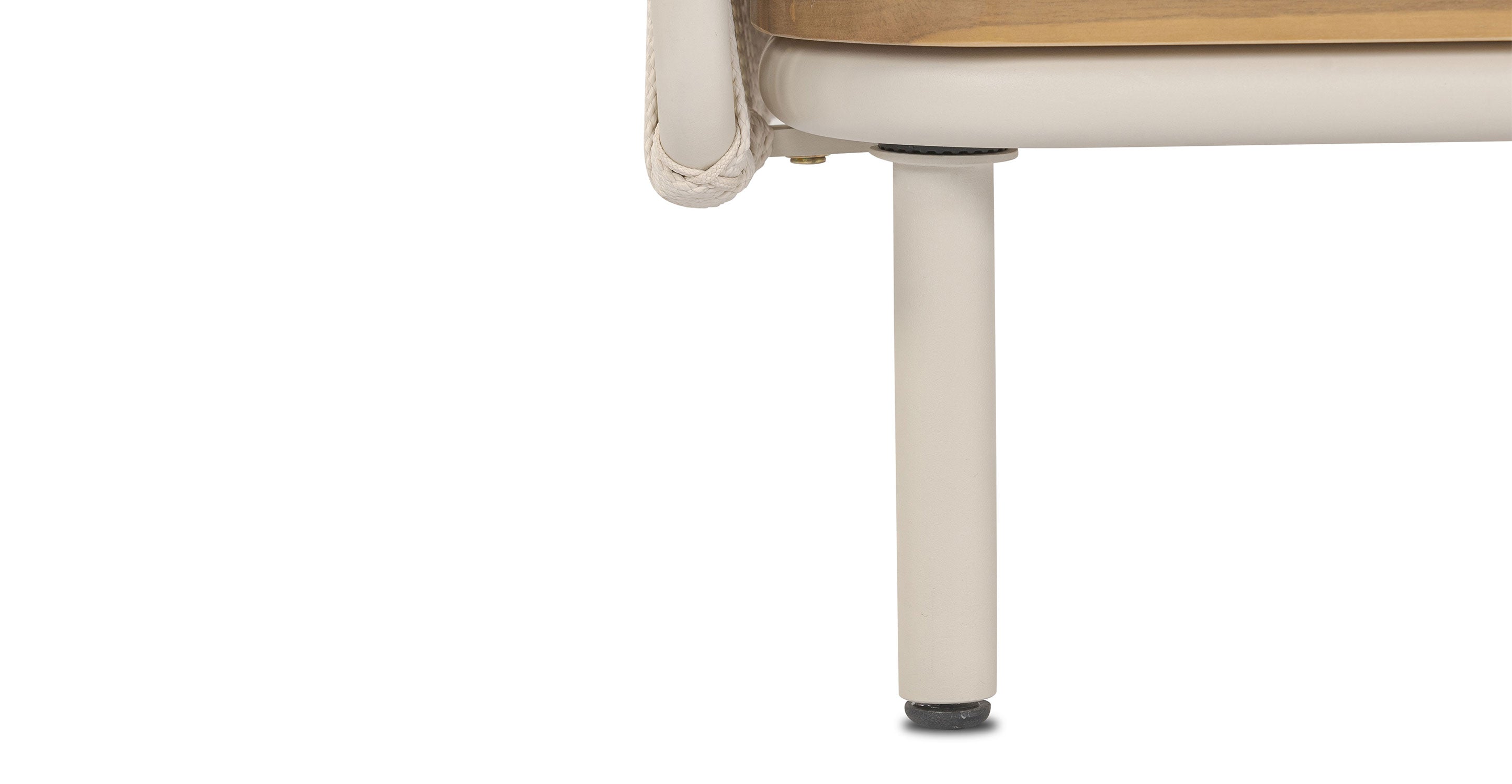 Salvora Outdoor Lounge Chair